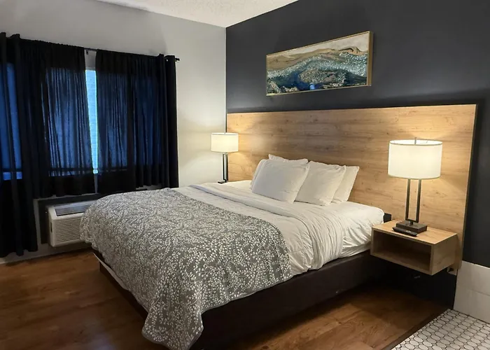 Hotel Edn Lincoln